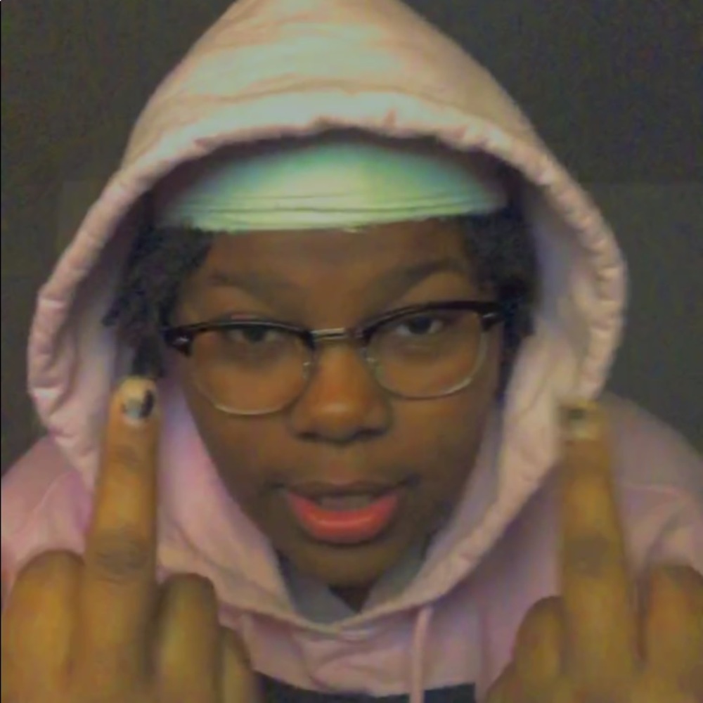 Meet your Posher, Mekailya